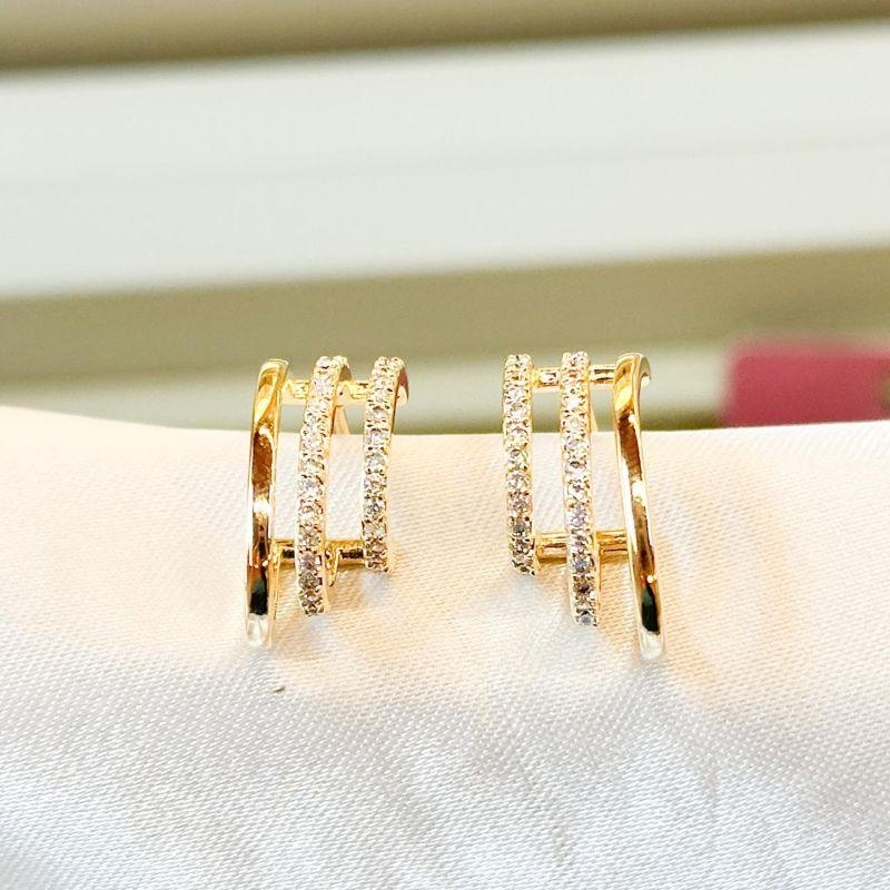 Brinco Três Voltas Liso e Cravejado