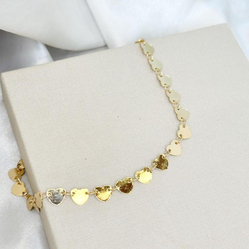 Tornozeleira Coração Plaquinhas