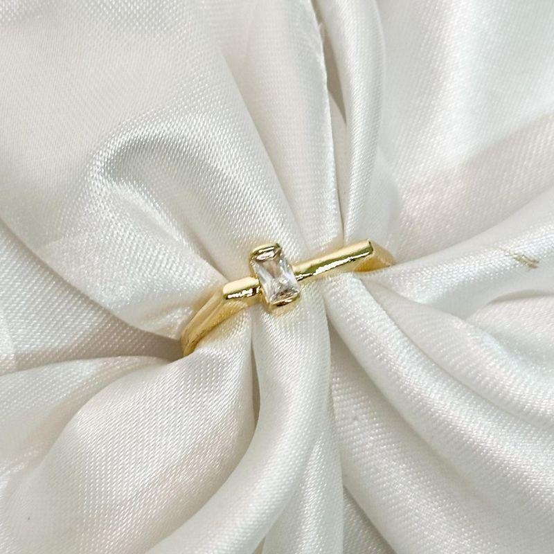 Anel Reto Pedra Retangular