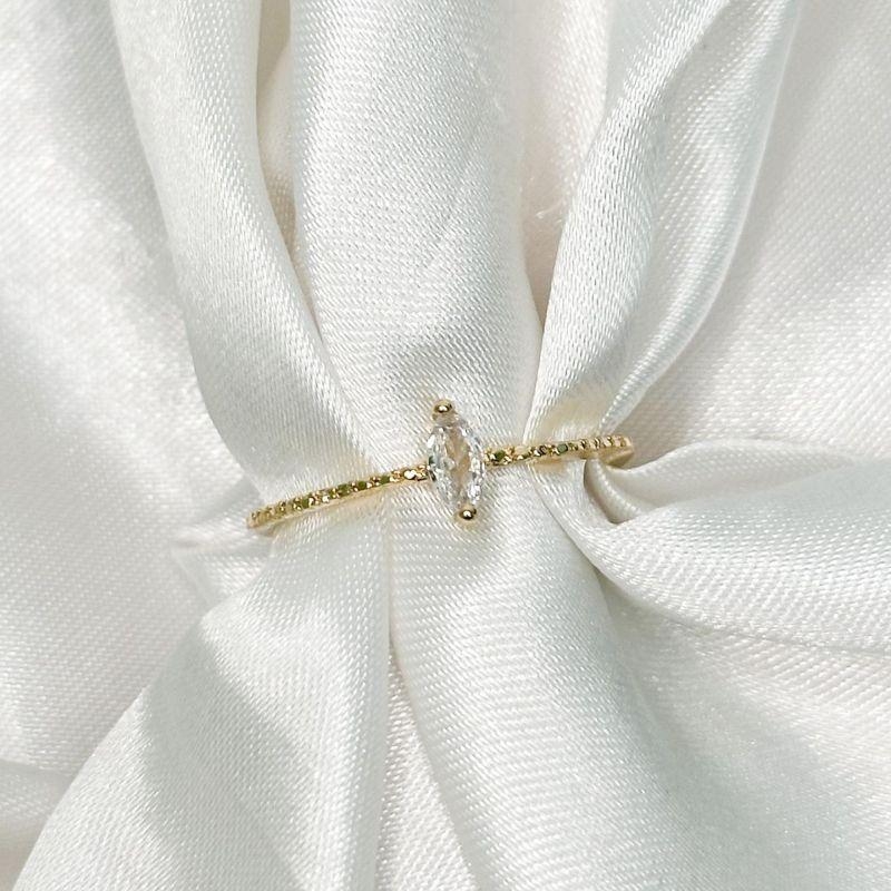 Anel Solitário Navete