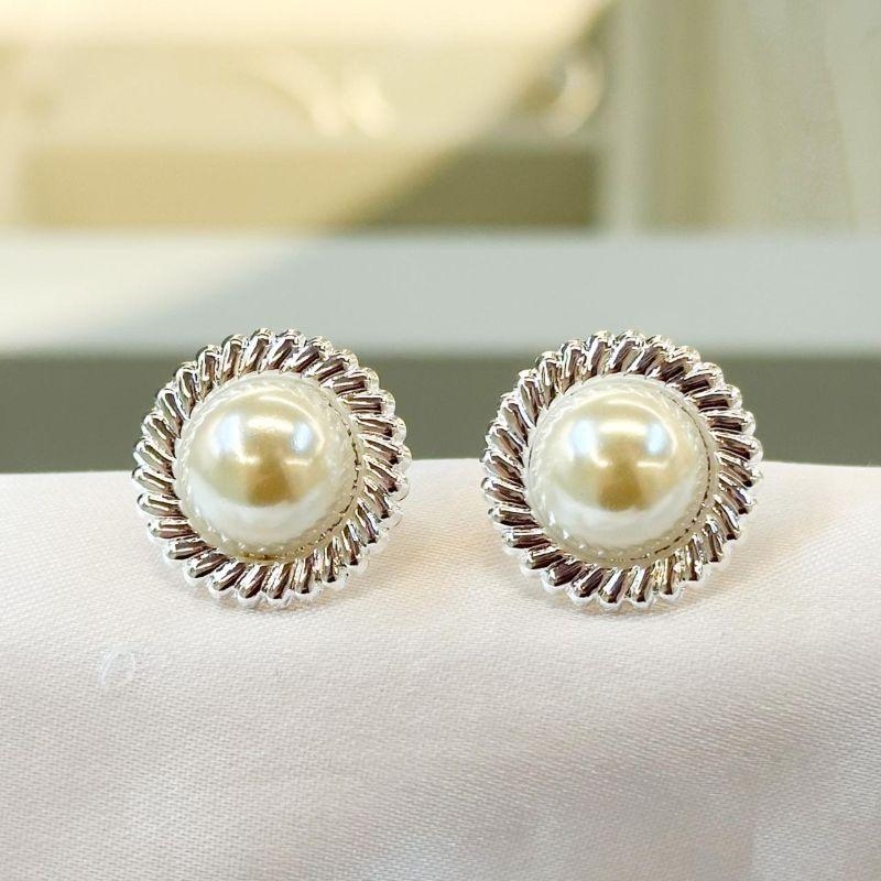 Brinco Meia Pérola Trabalhado