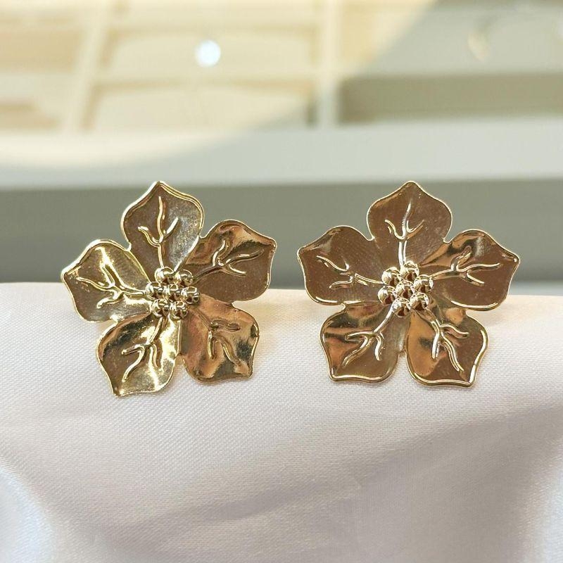 Brinco Pétala Grande