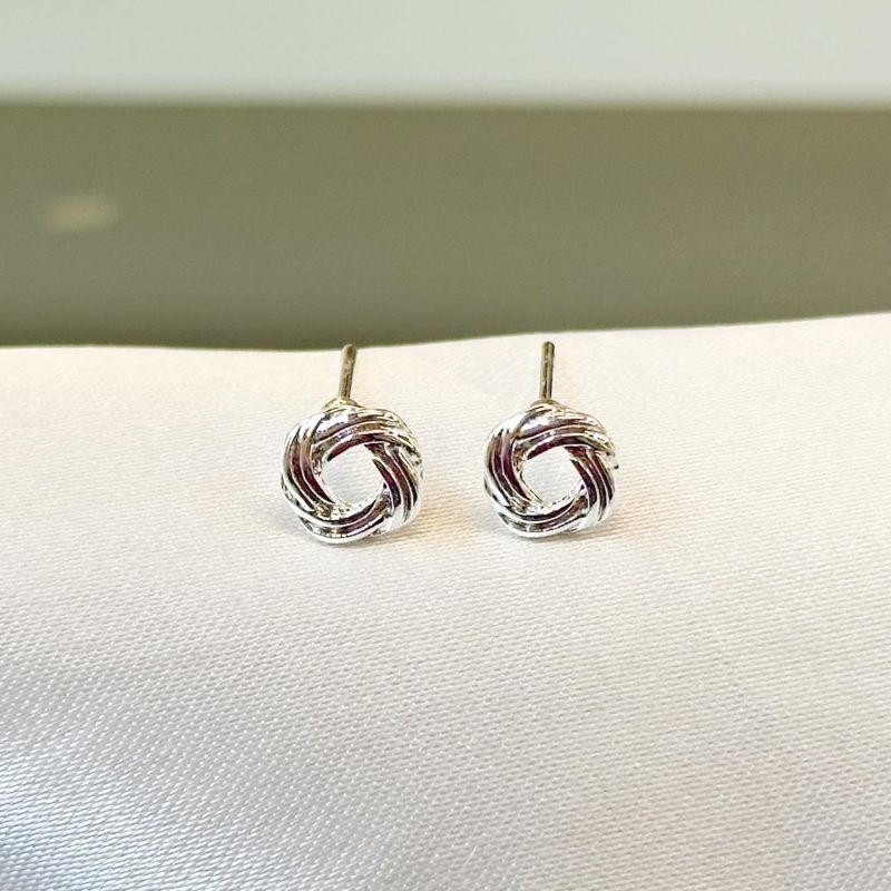 Brinco Redondo Trabalhado