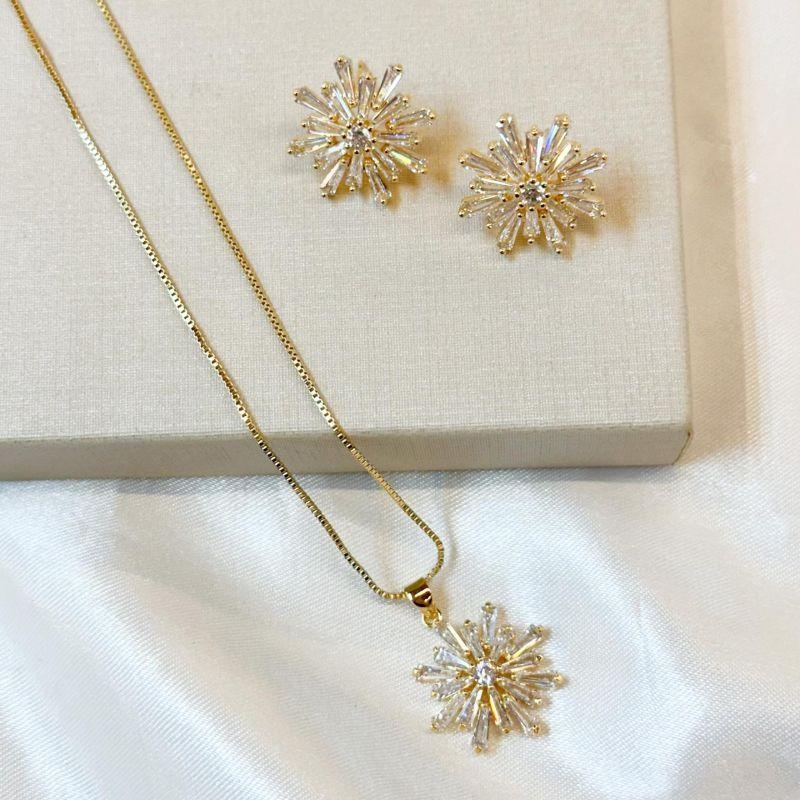 Conjunto Flor Trapézio Zircônias