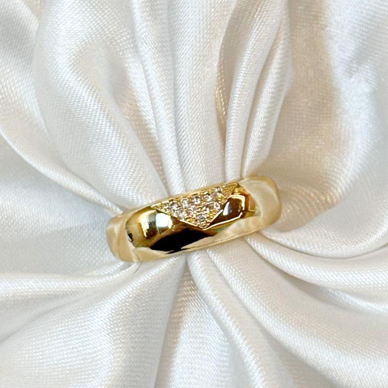 Anel Aro Grosso Detalhe em V