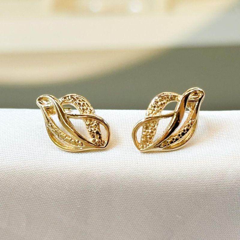 Brinca Linhas Onduladas