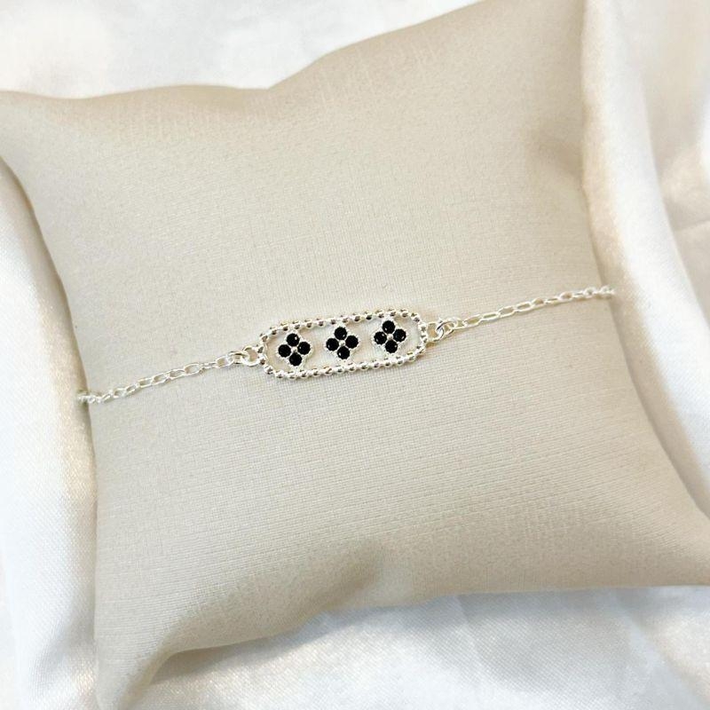 Pulseira Três Trevos Pretos