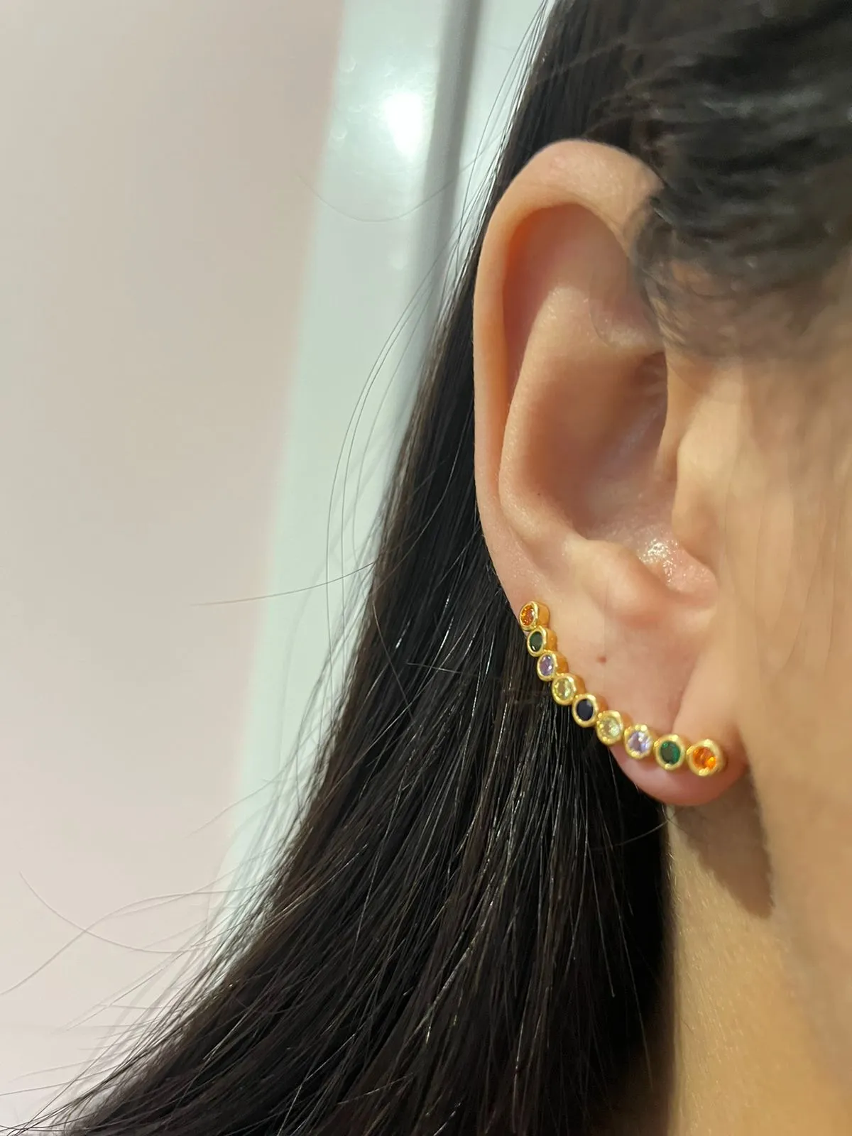 Brinco Ear Cuff Colorido