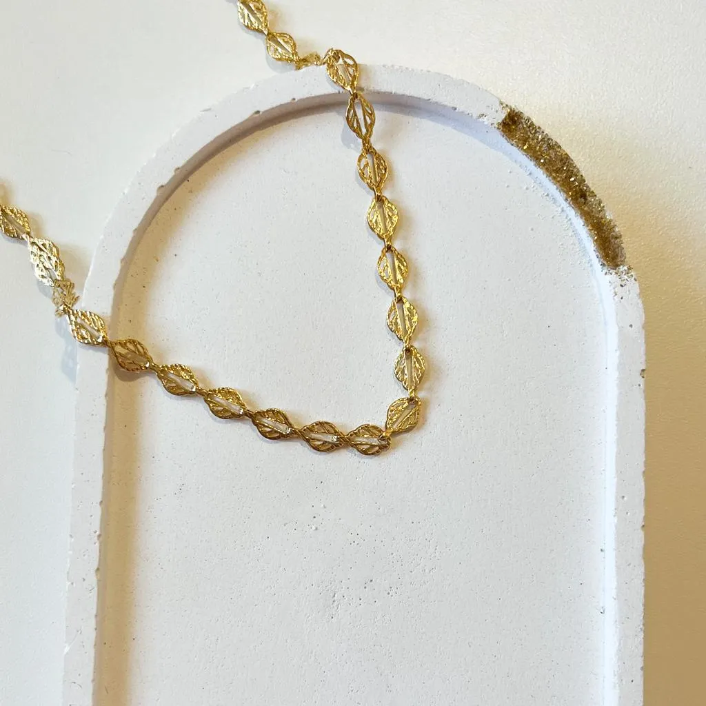 Choker Folha