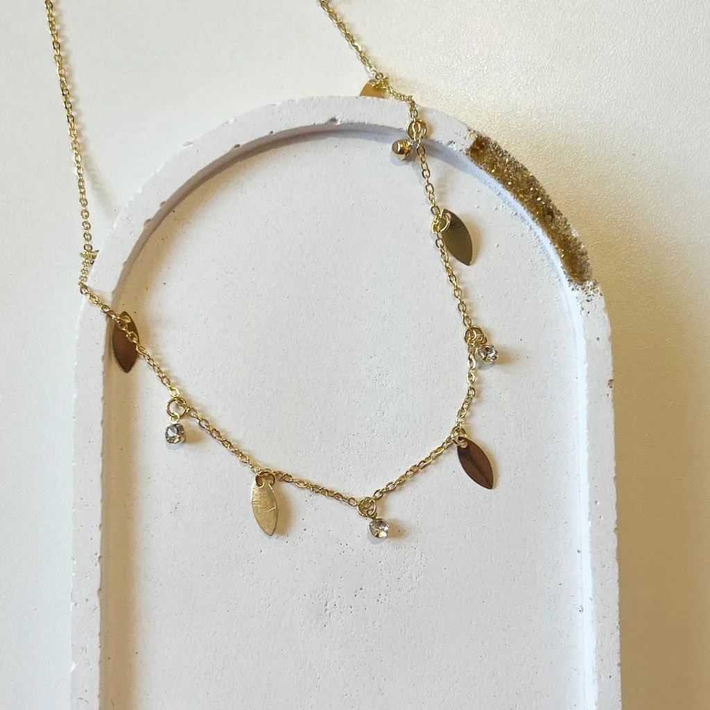 Choker Folhas