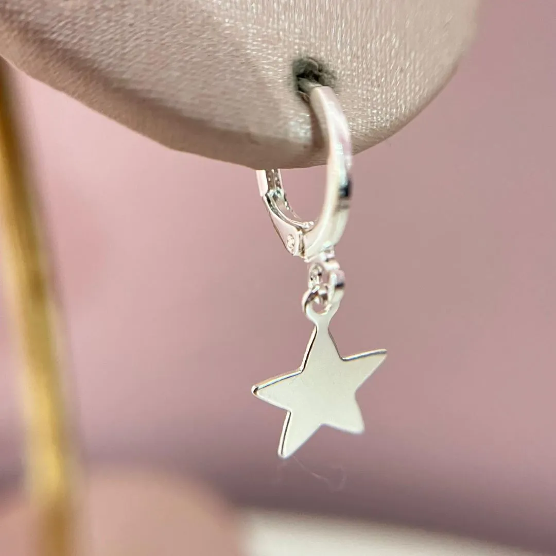 Brinco Argolinha Click Estrela