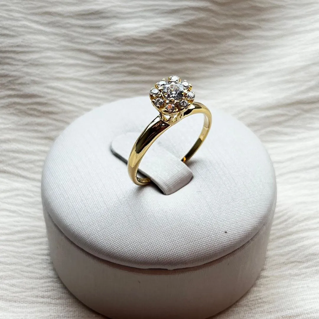 Anel Flor Zircônias