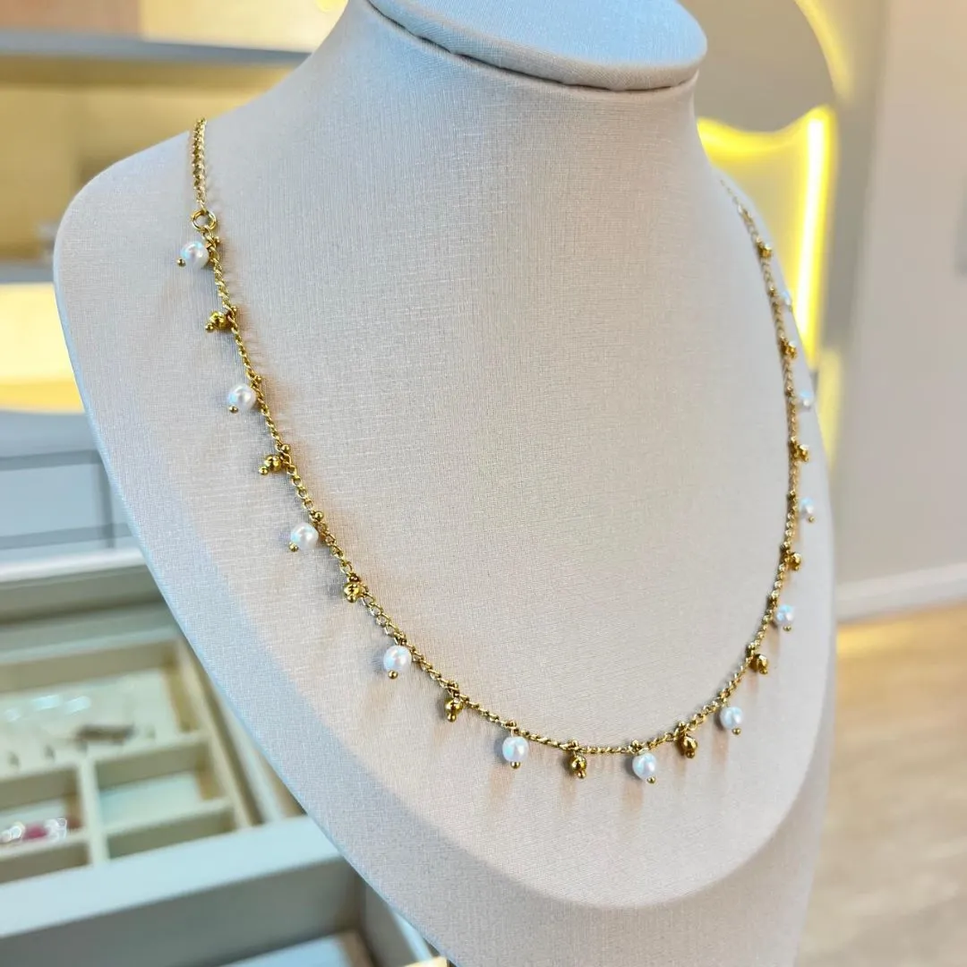 Choker pérola e bolinha