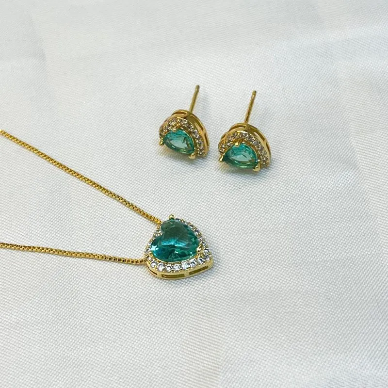 Conjunto Coração Verde Cravejado Borda