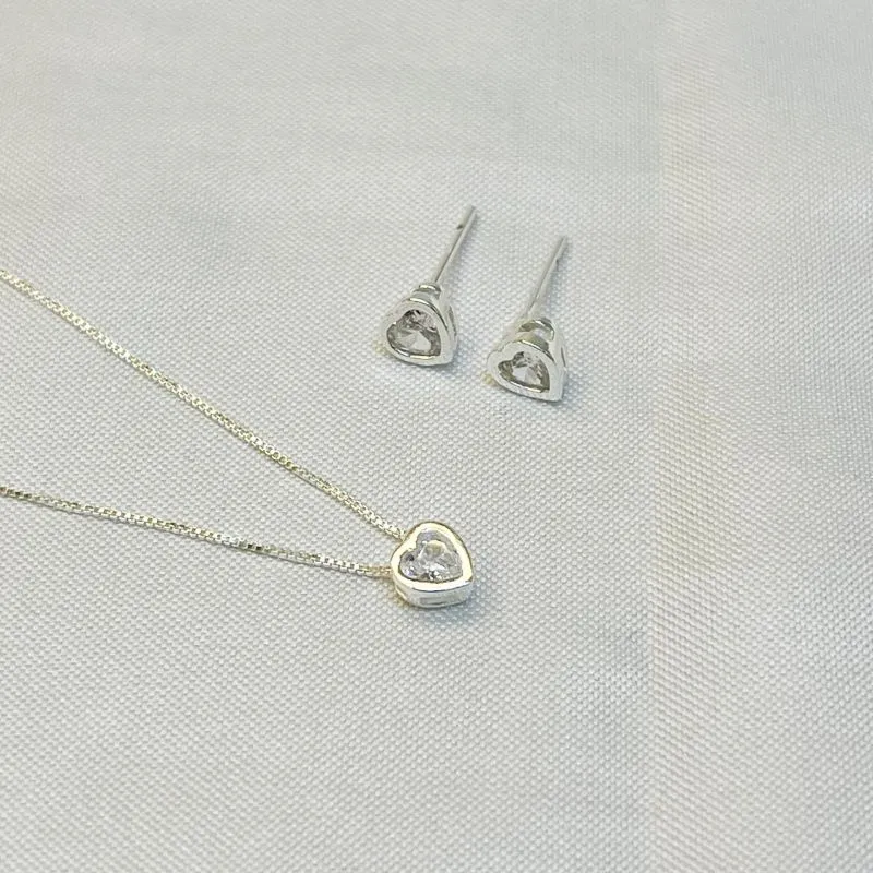 Conjunto Coração Zircônia Borda Lisa