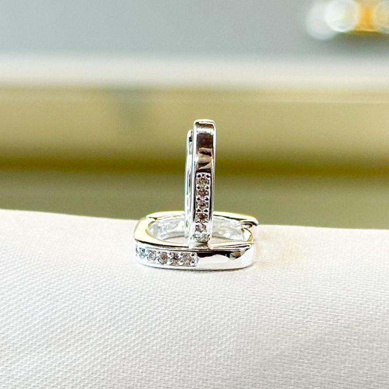 Brinco Argolinha Quadrada M