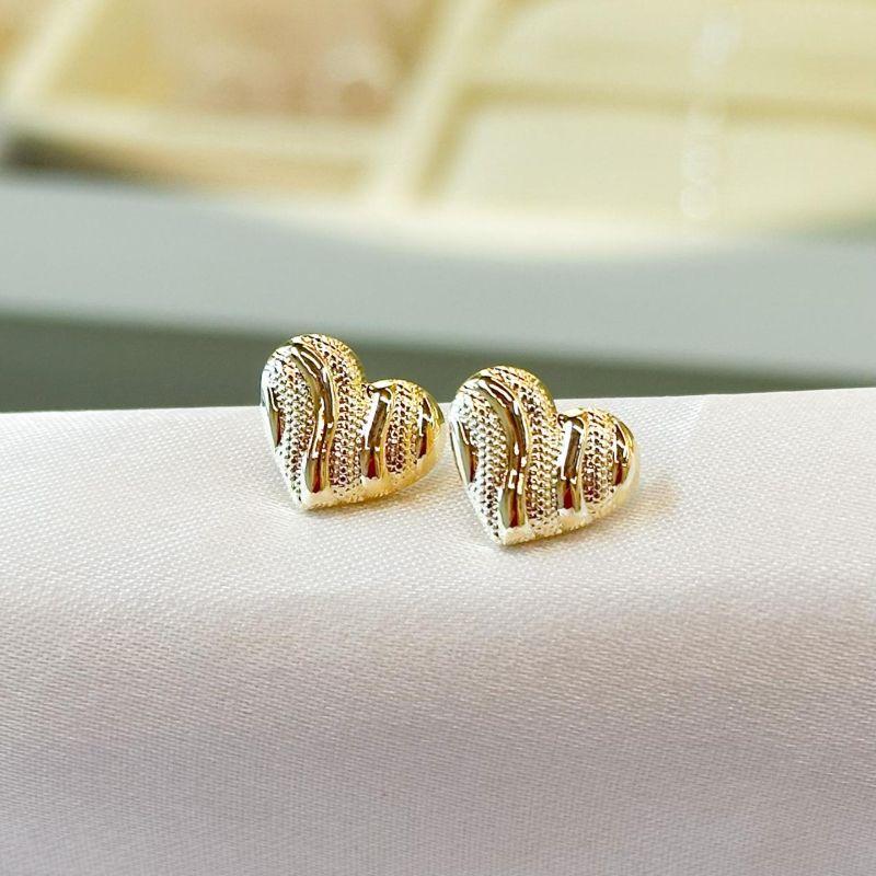 Brinco Coração Liso e Listrado