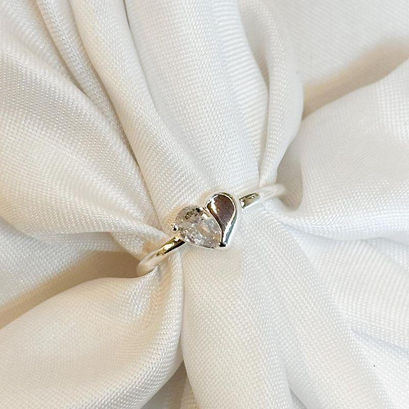 Anel Coração Metade Liso e Cravejado