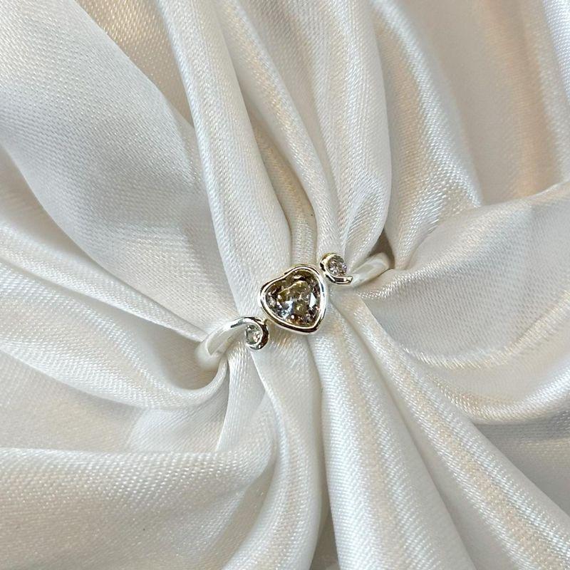 Anel Coração Zircônia com Detalhe Aro