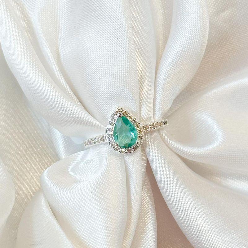 Anel Gota Verde Borda Cravejada