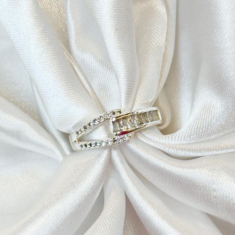 Anel Laço Navete e Cravejado