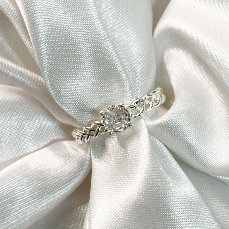 Anel Solitário Aro Trançados