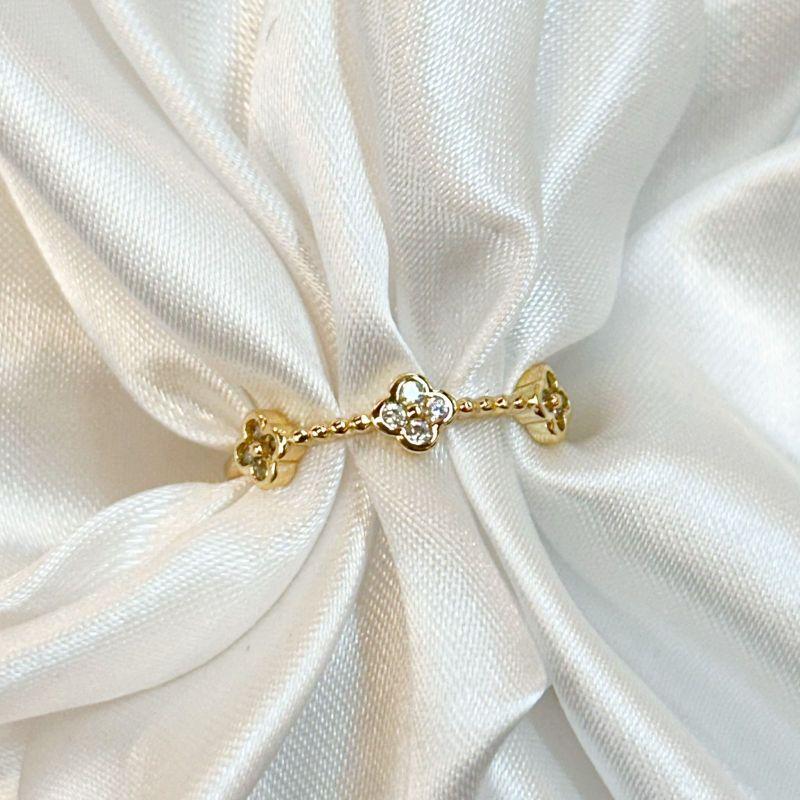 Anel Van Cleef Cravejado