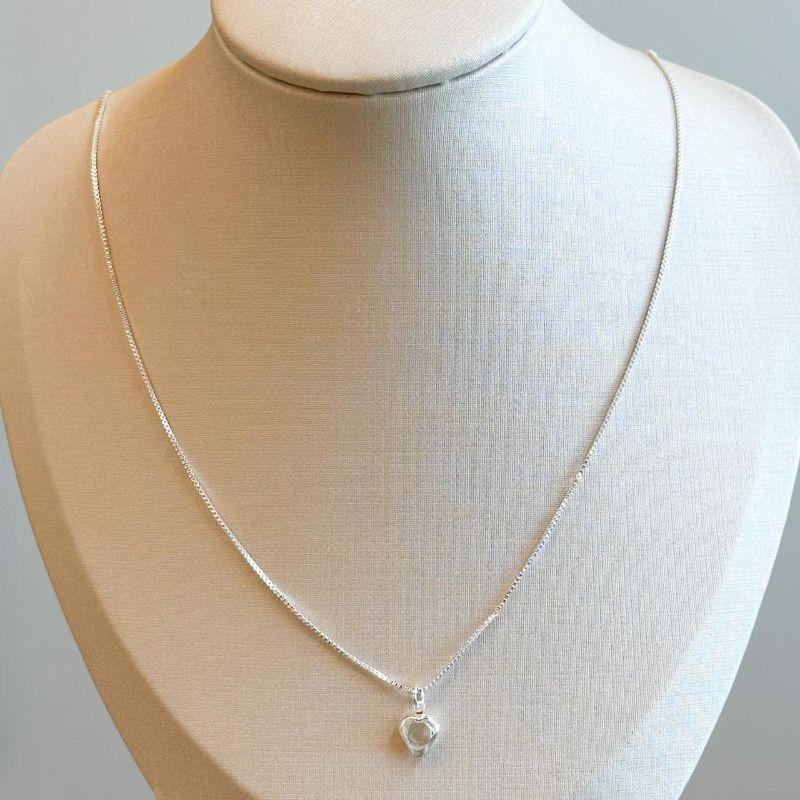 Colar Coraçãozinho Cristal