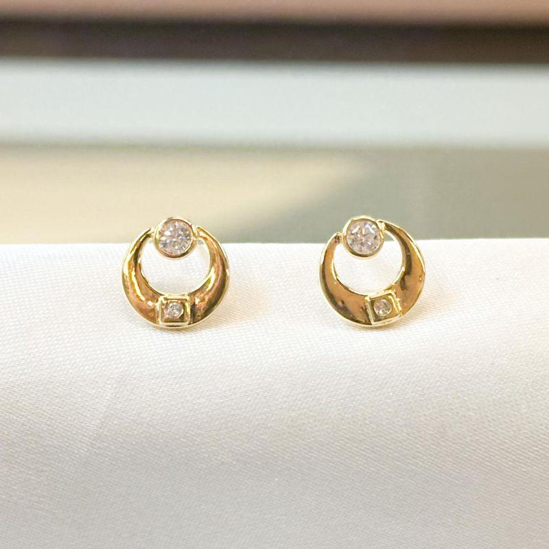 Brinco Circulo Vazado