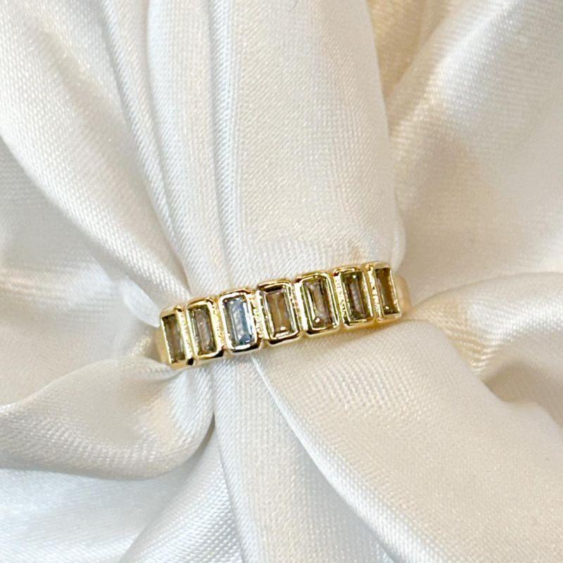 Anel Baguetes Zircônia Vertical