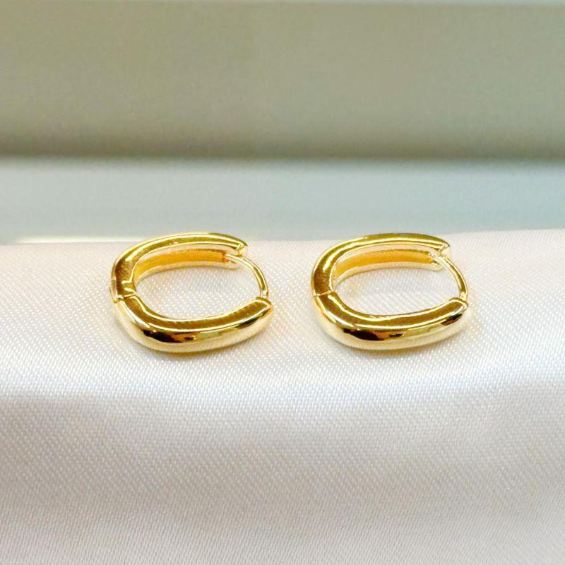 Brinco Argolinha Quadrada G