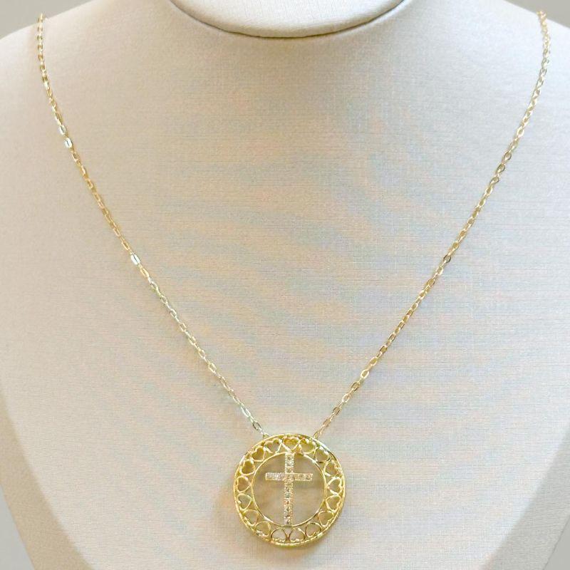 Colar Circulo Corações e Cruz Central