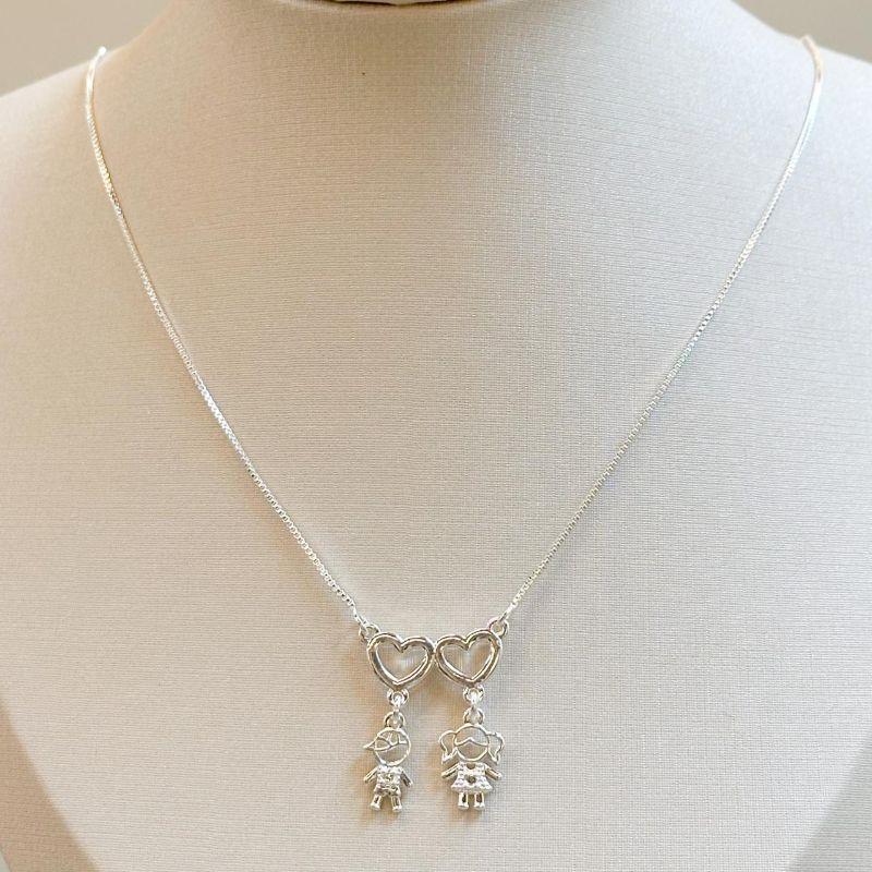 Colar Coração Vazado Menino e Menina